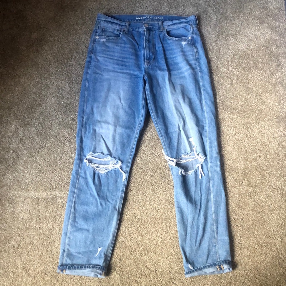 American Eagle Mom jeans distressed light wash